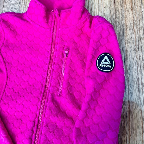 Reebok pink heart fleece jacket Size XS NEW!!!!! - Picture 5 of 7